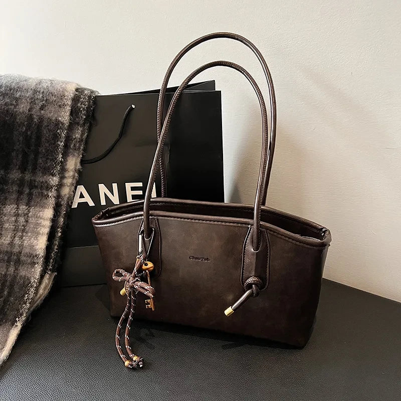 Seryfani Essentials Luxury Pendant Shoulder Bag